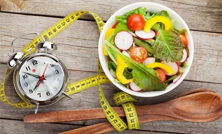 روزه متناوب چیست و چگونه کار می کند؟